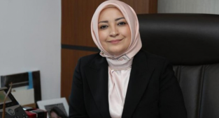Çiğdem Erdoğan'dan Kandil Mesajı: Kötü Günleri Aşma Günüdür