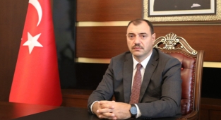 Çetin Oktay Kaldırım’dan İstiklal Marşı Kabulü Mesajı