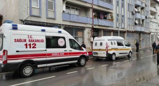 25 Gün Dayanabildi