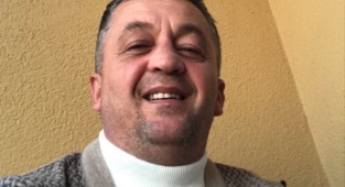 Kahvede Arkadaşını Öldürdü
