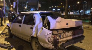 Kastamonu'da buzlanma kazaları beraberinde getirdi