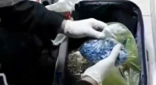 Sakarya'da valiz içerisinde uyuşturucu ele geçirildi: 2 gözaltı