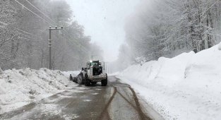 Yüksek kesimlerde karla mücadele başladı