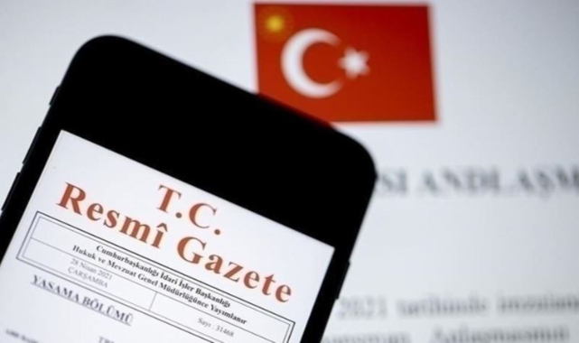 4 Bakan Yardımcısı Görevden Alındı