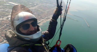 Adrenalin Dolu Anlar: Havada 3 Saat 83 Dakika Kaldı
