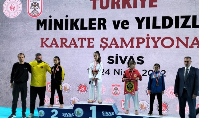 Karate Türkiye Şampiyonları Adapazarı’ndan