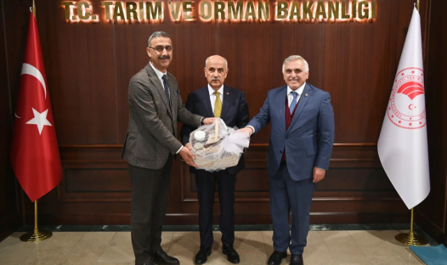 Lütfi Bayraktar'dan Bakan Kirişçi'ye Ziyaret