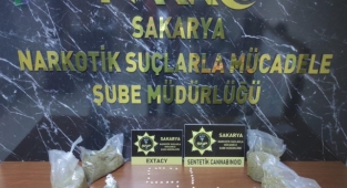 Sakarya'da Uyuşturucu Operasyonu: 6 Gözaltı
