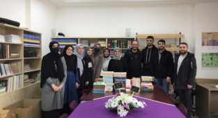 Sakarya Üniversitesi Bir Kitap Bir Umut Sloganıyla Kitap Bağışı Kampanyası Düzenledi