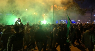 Şampiyonluk Kutlamaları Gece Boyu Sürdü
