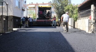 Serdivan’da Asfalt Çalışmaları Devam Ediyor