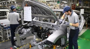 Toyota Kesenin Ağzını Açtı: Büyük Zam