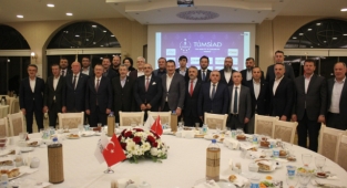 Tümsiad Sakarya Yetkilileri İftarda Buluştu