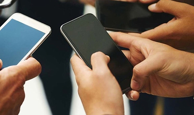Cep Telefonu Alacaklar Dikkat: Bandrol Fiyatları Zamlandı