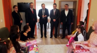 Duran’dan Çocuklara Ve Yaşlılara Sürpriz