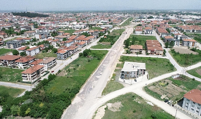 Erenler'de Altyapı ve Üstyapı Çalışmaları Devam Ediyor