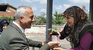 Hendek Belediyesi'nden Annelere Özel Kutlama