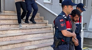 Hırsızlık Olaylarına Karışan Şüpheliler Yakayı Ele Verdi