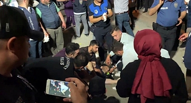 Konserde Dehşet Saçtı! 2 Kişiyi Silahla Vurdu