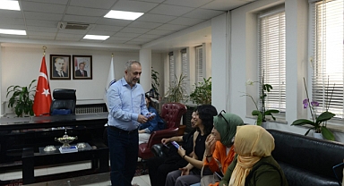 SAÜFEST’in Son Gününde Rektör Savaşan’dan Öğrencilere Jest