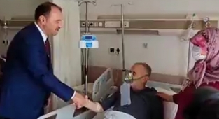 Vali Kaldırım Hastaları Ziyaret Etti