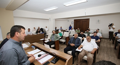 Akyazı Belediye Meclisi Olağanüstü Toplandı