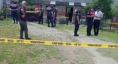 Anne Oğlunu Tüfekle Vurdu Sonra Kendi Canına Kıydı