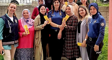 Dikiş ve Kilim Dokuma Kursiyerlerine KADES Tanıtıldı