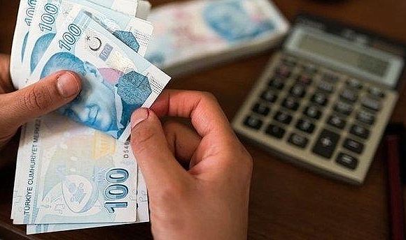 Memurları Sevindiren Haber: Mesai Ücretlerine Zam Geldi