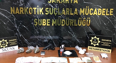 Sakarya’da Uyuşturucu Operasyonu: 4 Gözaltı