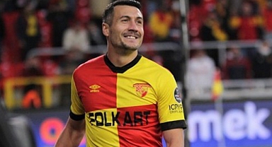 Sakaryaspor'da Jahovic Bombası