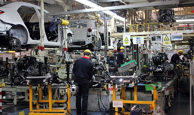 Toyota Üretime Ara Veriyor