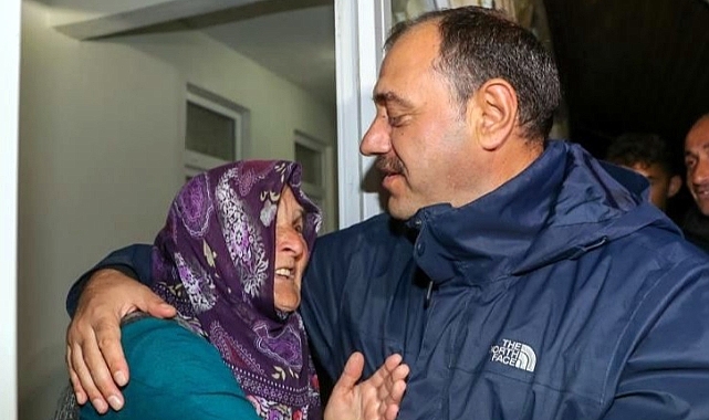 Vali Kaldırım Kıymet Teyze'nin Gözyaşlarına Duyarsız Kalmadı