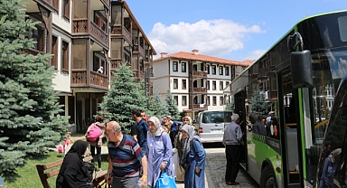 YADEM ile Yaşlılar Ücretsiz Tatil Yaptı