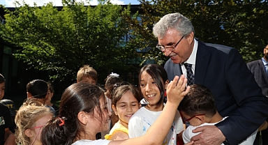 Başkan Yüce Öğrencilerin Heyecanına Ortak Oldu