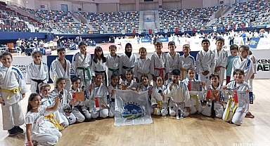 Büyükşehirli Sporcular Uluslararası Turnuvalarda 15 Madalya Kazandı