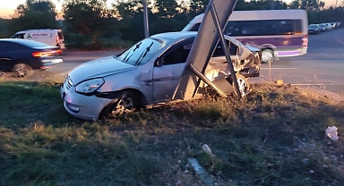 D-100'de Feci Kaza: 3 Yaralı