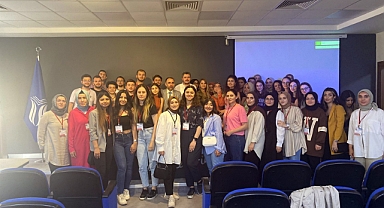 Fizyoterapistler SUBÜ’de Buluştu