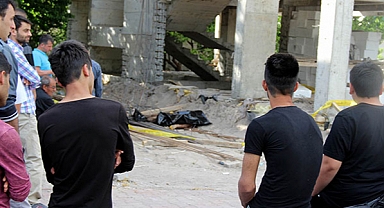 İnşaatın 4. Katından Düşen İşçi Ağır Yaralandı