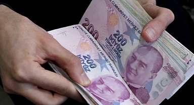 Öğrenciler Merakla Bekliyor! KYK Faizleri Silinecek Mi