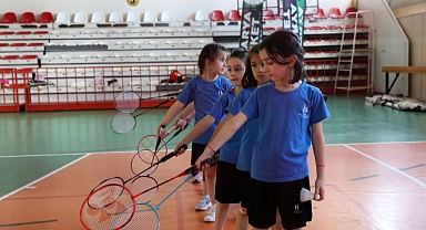 SUBÜ Yaz Spor Okulları'na katılım yoğun