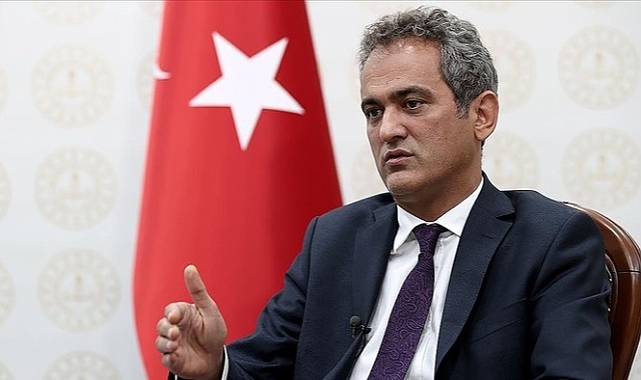 Bakan Özer Duyurdu: Ücretsiz Dağıtılacak