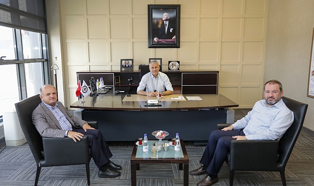 Başkan Altuğ Milletvekili Uncuoğlu'nu Misafir Etti