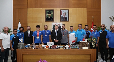Başkan Yüce Dereceye Giren Sporcuları Ağırladı