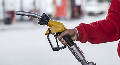 Benzin ve Motorine Büyük İndirim