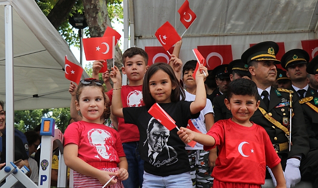 Büyük Zaferin 100. Yılı Coşkuyla Kutlandı