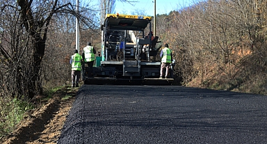 Büyükşehir'den Karasu ve Kaynarca'ya 52 Bin 500 Ton Sıcak Asfalt