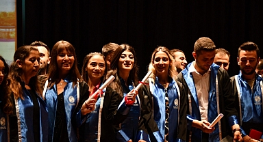 Devlet Konservatuvarı'nda Mezuniyet Coşkusu