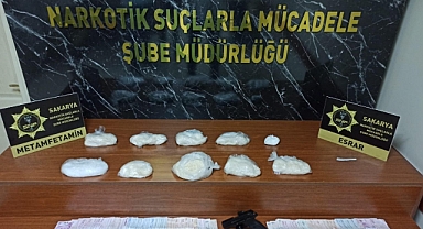 Durdurulan Otomobilde Uyuşturucu Bulundu: 2 Gözaltı