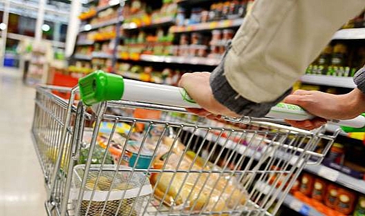 Esnaf Zincir Marketlerle Rekabet İçin Yeni Yasanın Çıkmasını Bekliyor
